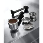 ⁦Machine à Café De'Longhi Dedica Style EC685.M 15 Bars⁩ - الصورة ⁦5⁩