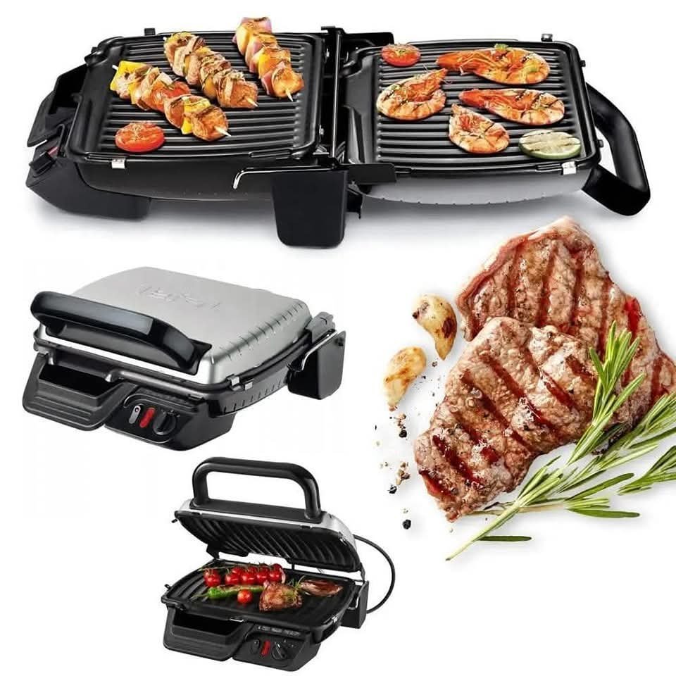 tefal-gc305012-grill-panini-2000w.jpg Grill Panini Tefal UltraCompact GC305012 2000W avec ouverture 180°